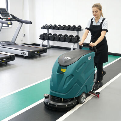 ราคาดี แบตเตอรี่-powered Walk Behind Floor Scrubber 13.2Gal 560mm ความกว้างในการทําความสะอาด 2000m2/h ประสิทธิภาพ ออนไลน์